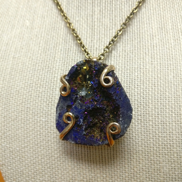 🆕 Earthbound necklace - Picture 2 of 3